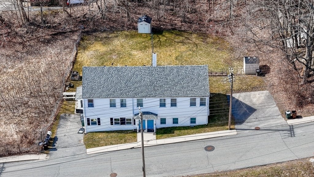 6 Bedrooms Duplex In Amesbury, Massachusetts, United States For Sale