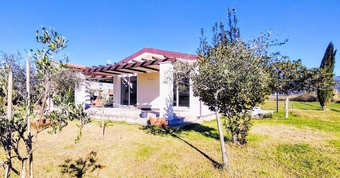 Villa in Fiumaretta di Ameglia, Ameglia, Liguria 1 - 13947356