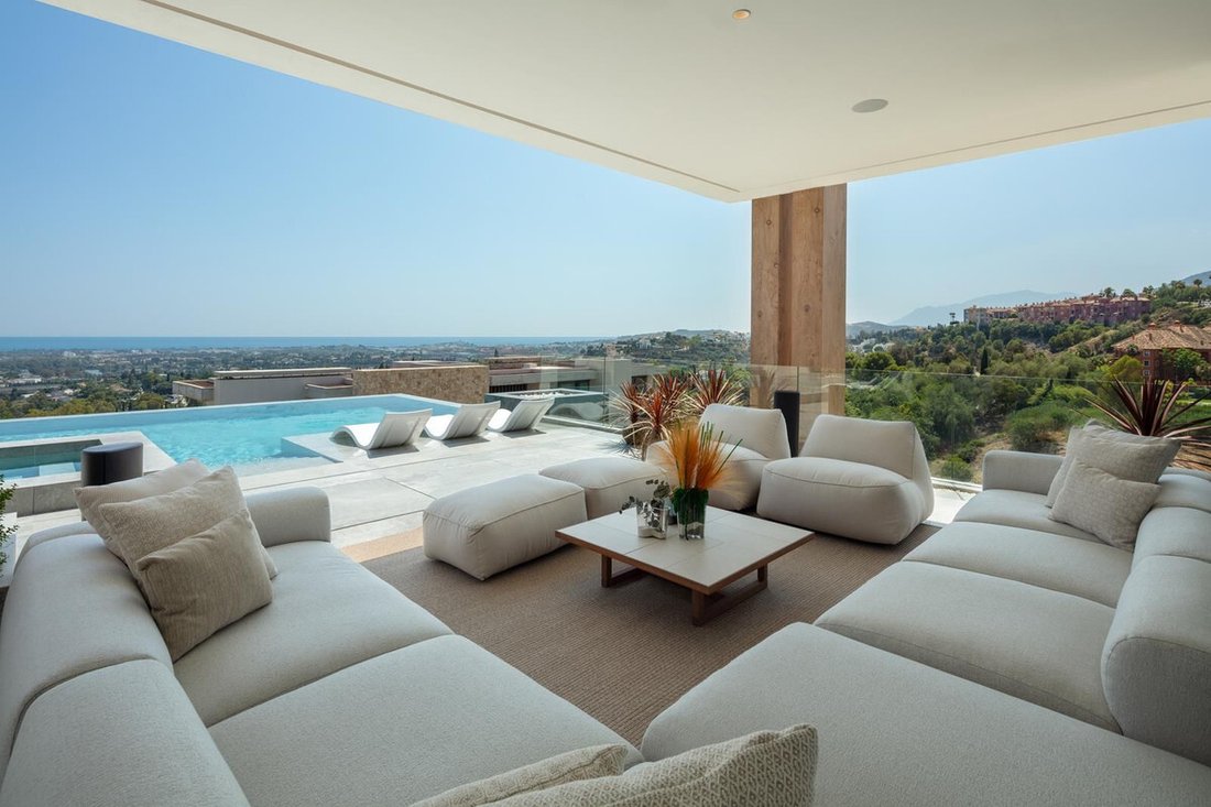 Villa in La Quinta, Benahavis, Andalusia 2 - 13949000