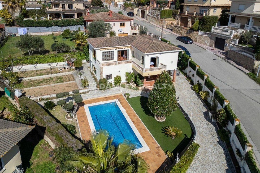 House in Lloret de Mar, Catalonia, Spain 1 - 13946096