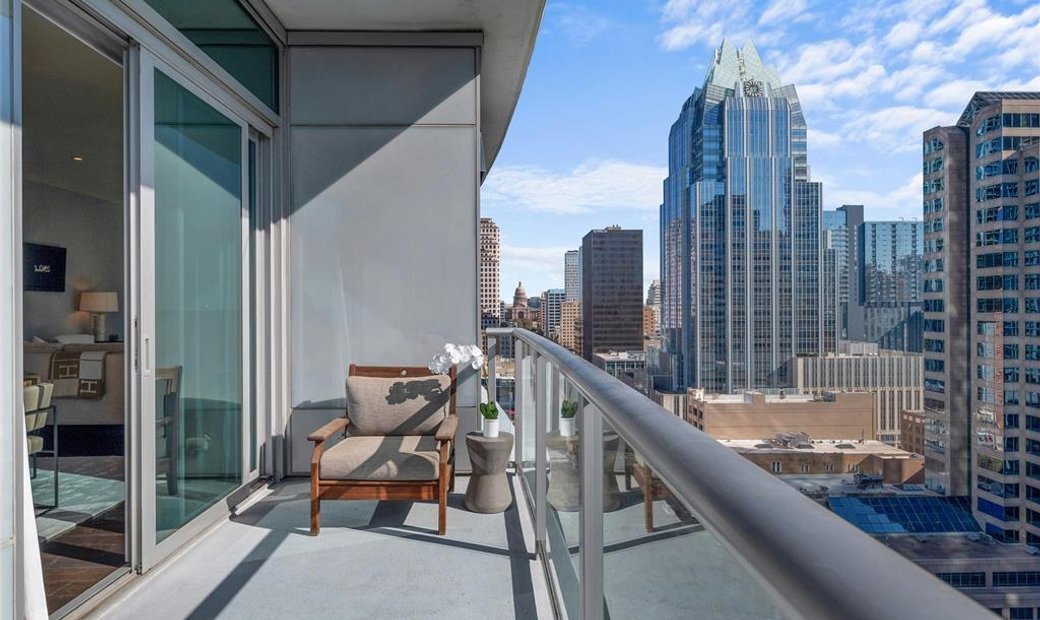 Coveted East Facing Residence At The Austonian In Austin, Texas, United States For Sale (13946375)