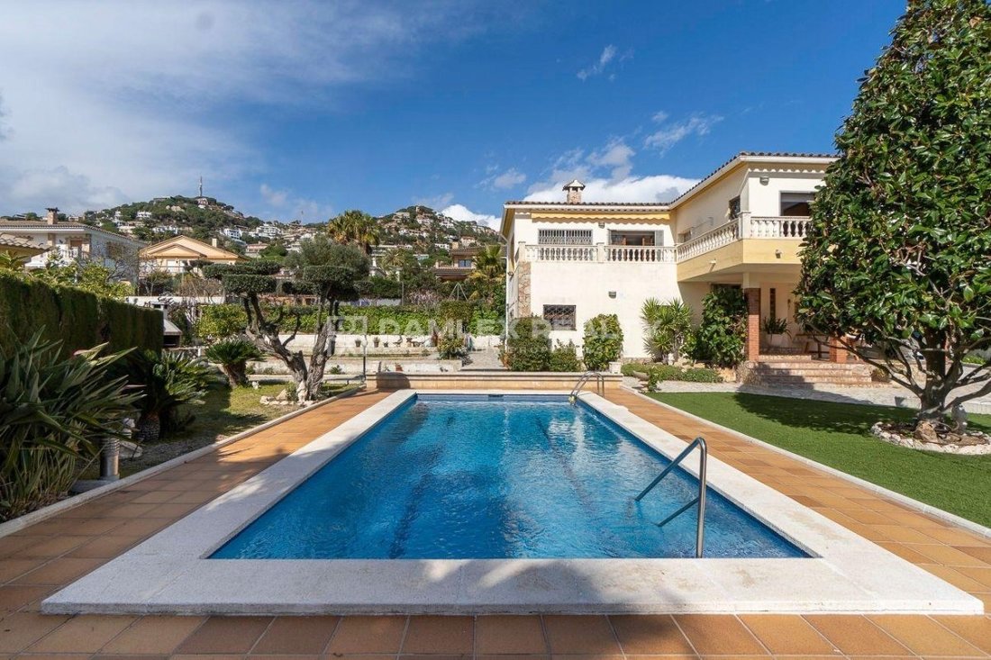 House in Lloret de Mar, Catalonia, Spain 5 - 13946096