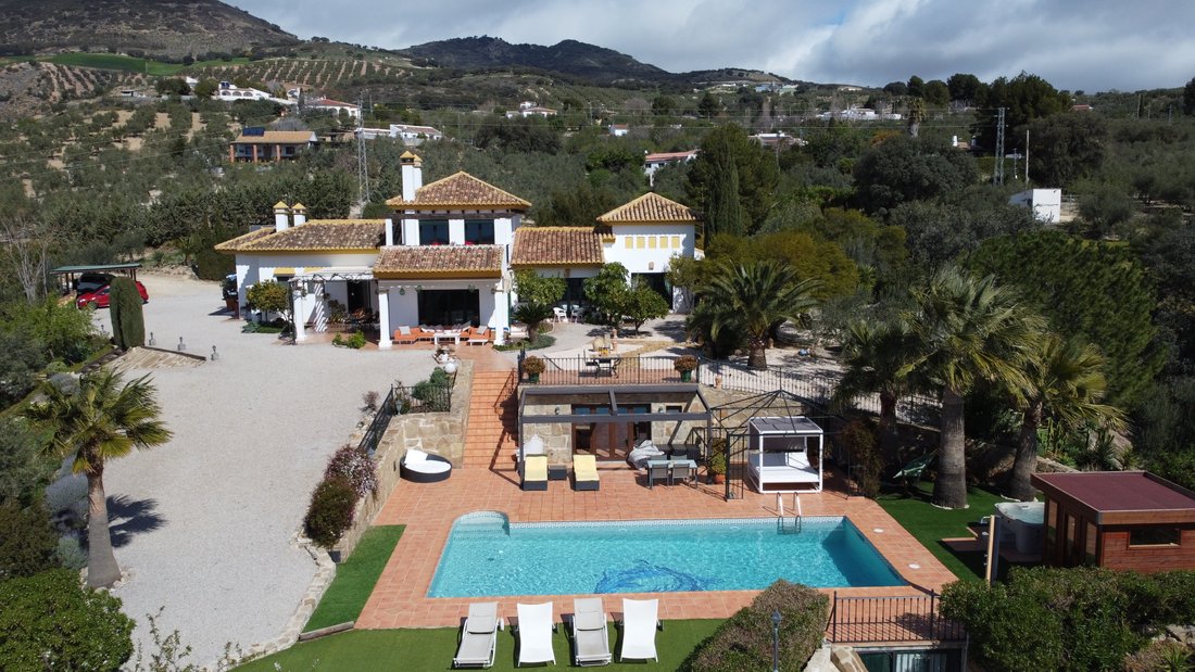 Country House in Antequera, Andalusia, Spain 1 - 13949318
