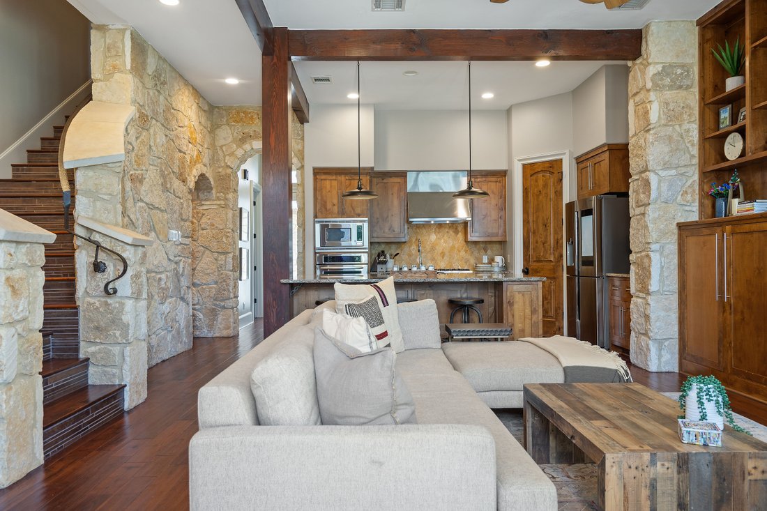 Condo in Austin, Texas, United States 4 - 13949335