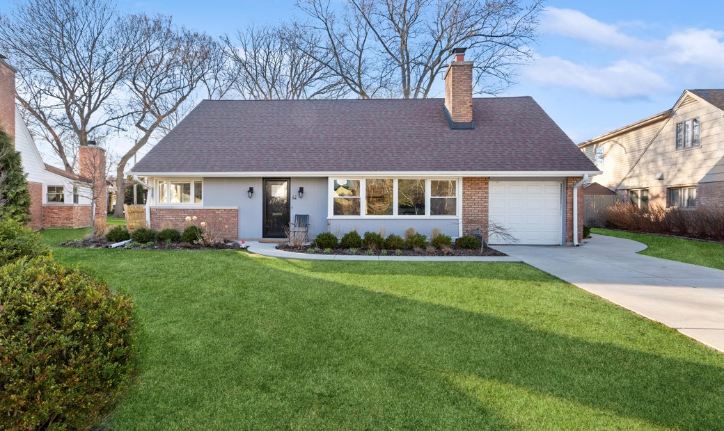 42 Williamsburg Road, Evanston, Il 60203 In Skokie, Illinois, United