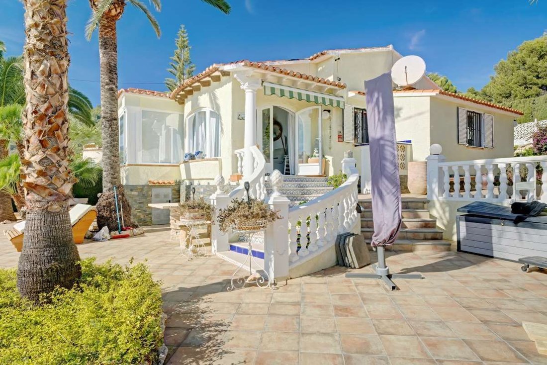 Villa in Calp / Calpe, Valencian Community, Spain 2 - 13953554