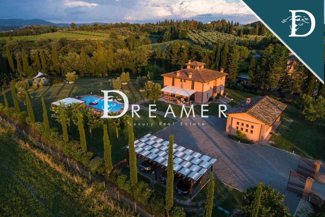 Villa For Sale In Peccioli