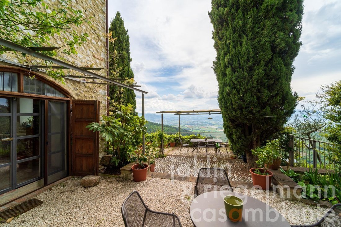 House in Spoleto, Umbria, Italy 1 - 13950135