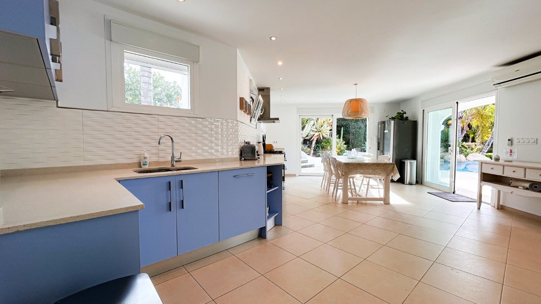 Villa in Xabia / Javea, Valencian Community, Spain 4 - 13898163