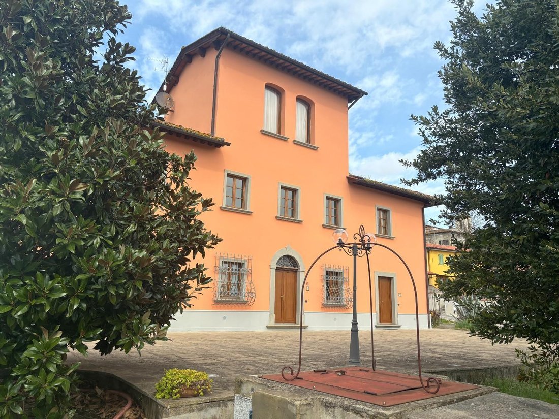 Villa in Center, Cerreto Guidi, Tuscany 3 - 13927233