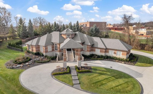 House in Washington Township, Michigan, United States 1