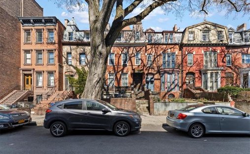 House in New York, New York, United States 1