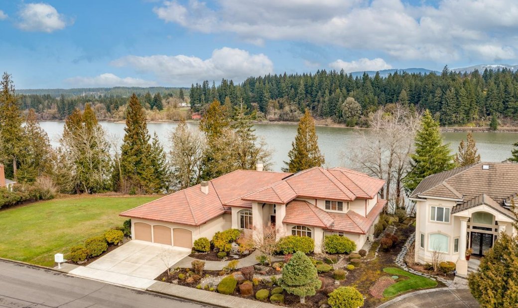 2035 Nw Lacamas Drive In Camas, Washington, United States For Sale (13961136)