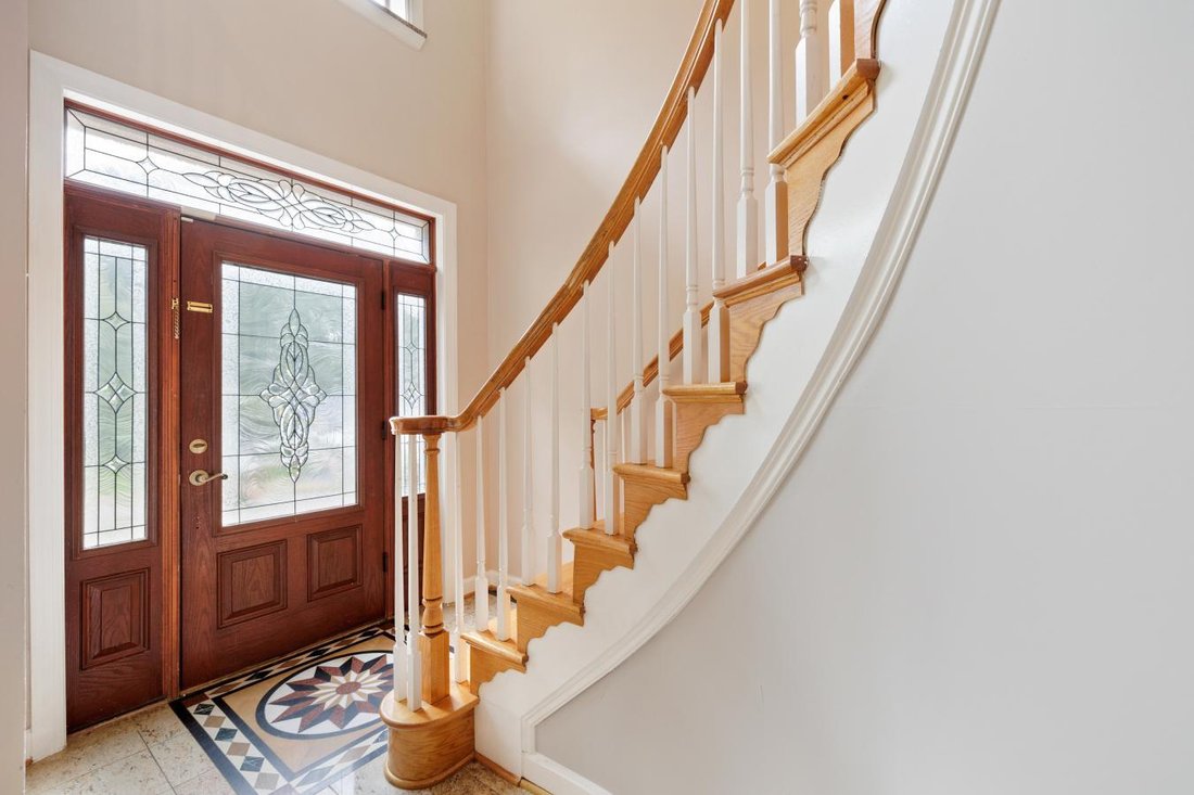 House in Idylwood, Virginia, United States 3 - 13961344