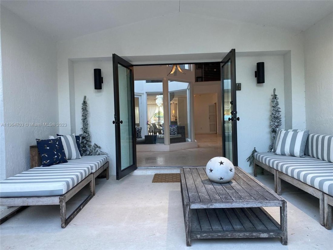 House in Bal Harbour, Florida, United States 5 - 13960520