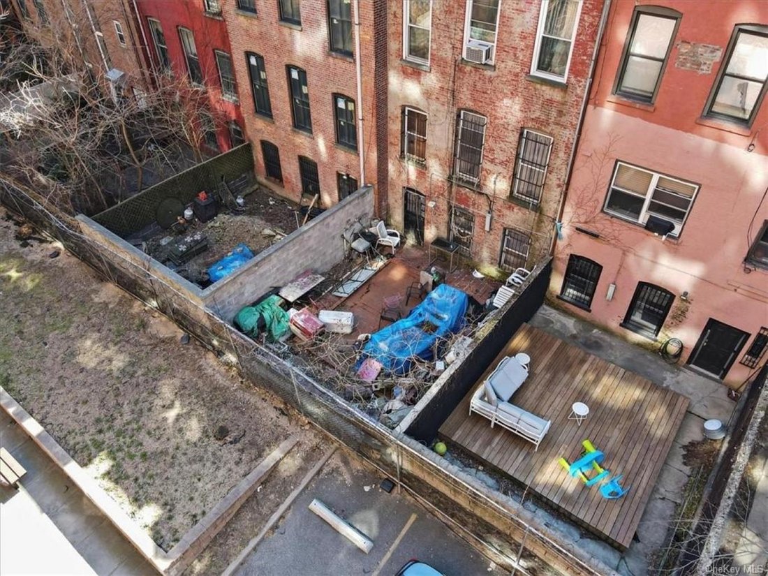 House in New York, New York, United States 3 - 13961164