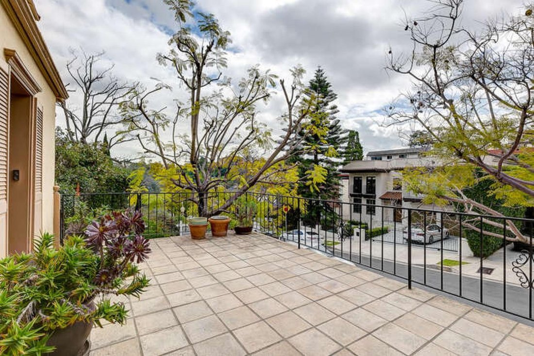 House in Los Angeles, California, United States 4 - 13960477