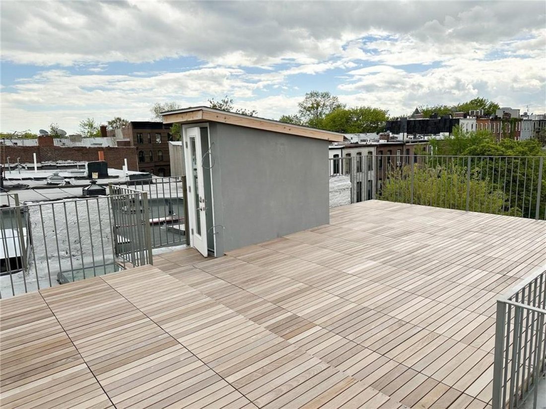 House in New York, New York, United States 5 - 13961205