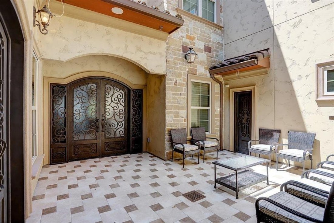 House in Houston, Texas, United States 5 - 13961695