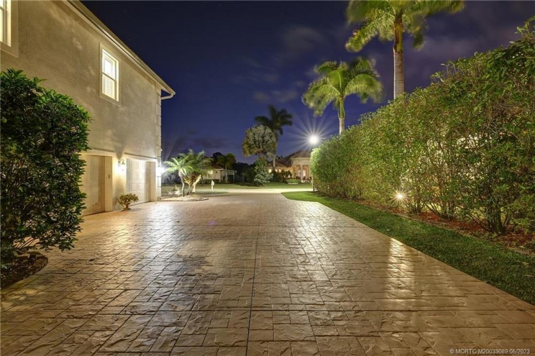 House in Fort Pierce, FL, United States 4 - 13961679