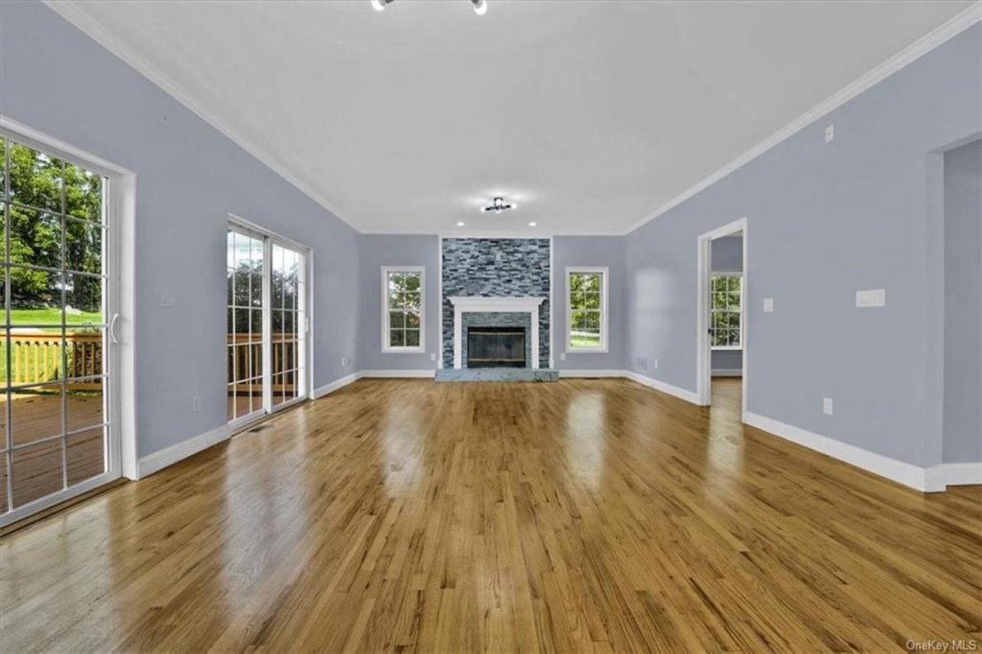 House in Yorktown Heights, New York, United States 4 - 13961091