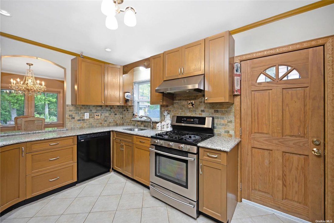 House in Bayside, NY, United States 4 - 13961139