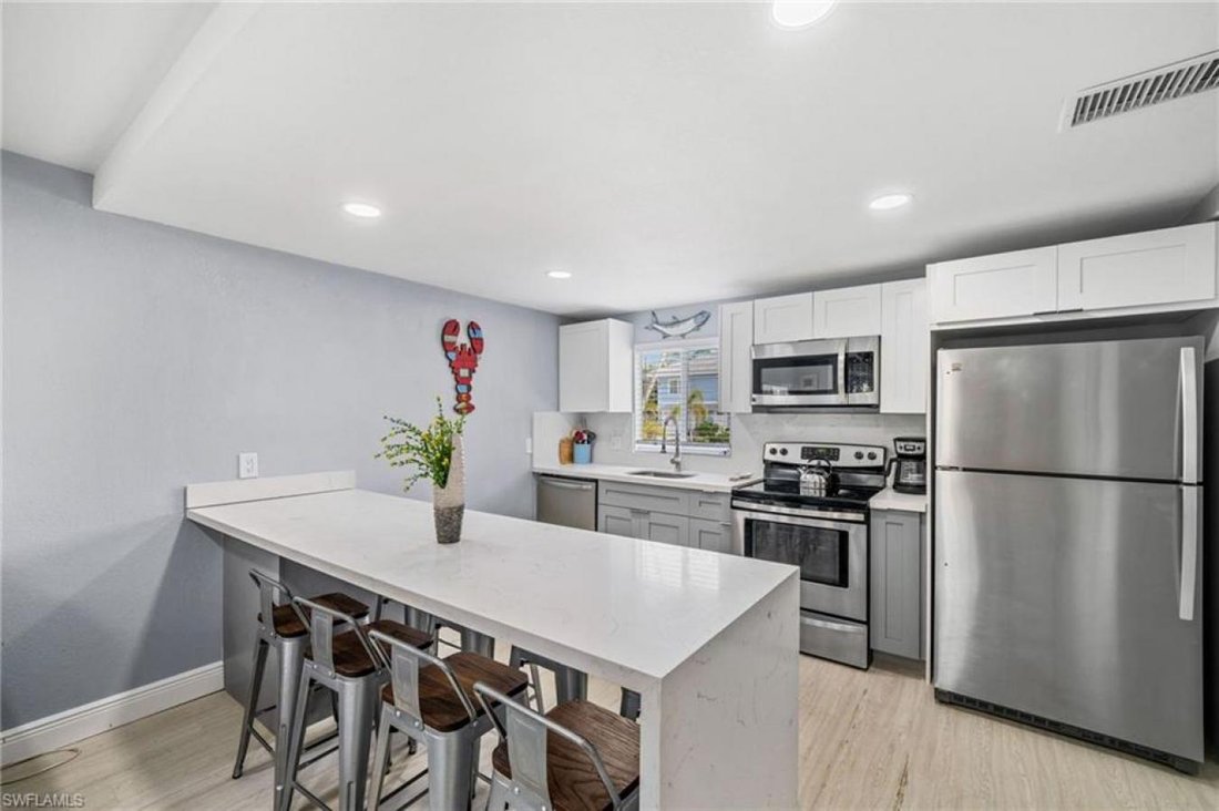House in Fort Myers Beach, Florida, United States 5 - 13960371