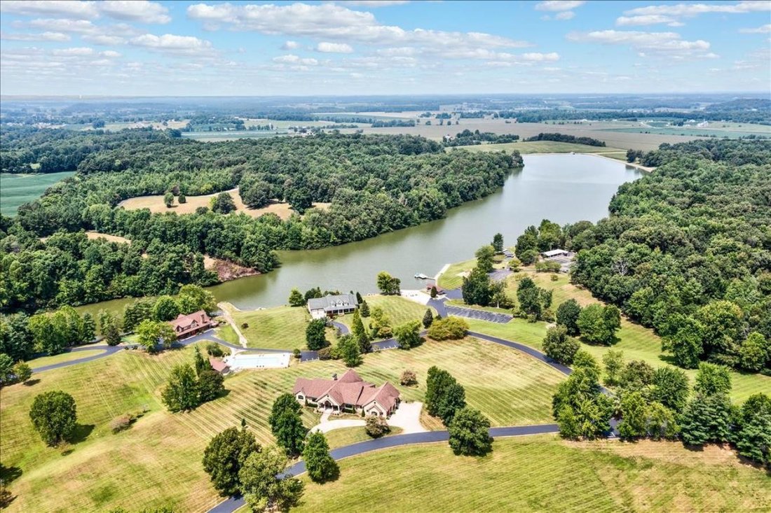 House in Whitesville, Kentucky, United States 2 - 13961051