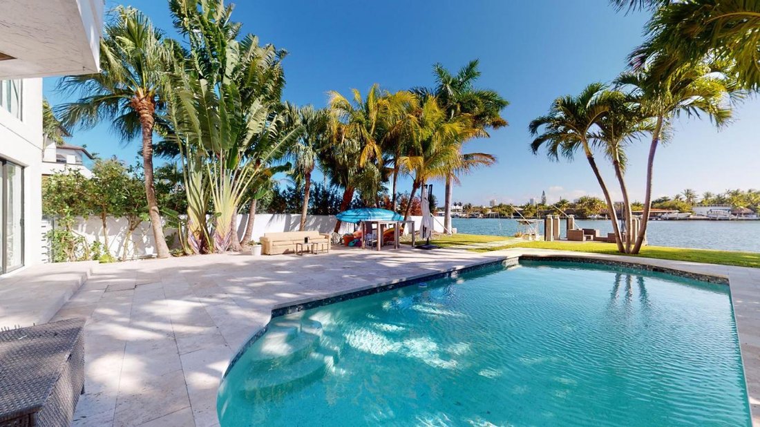 House in Bal Harbour, Florida, United States 4 - 13960520