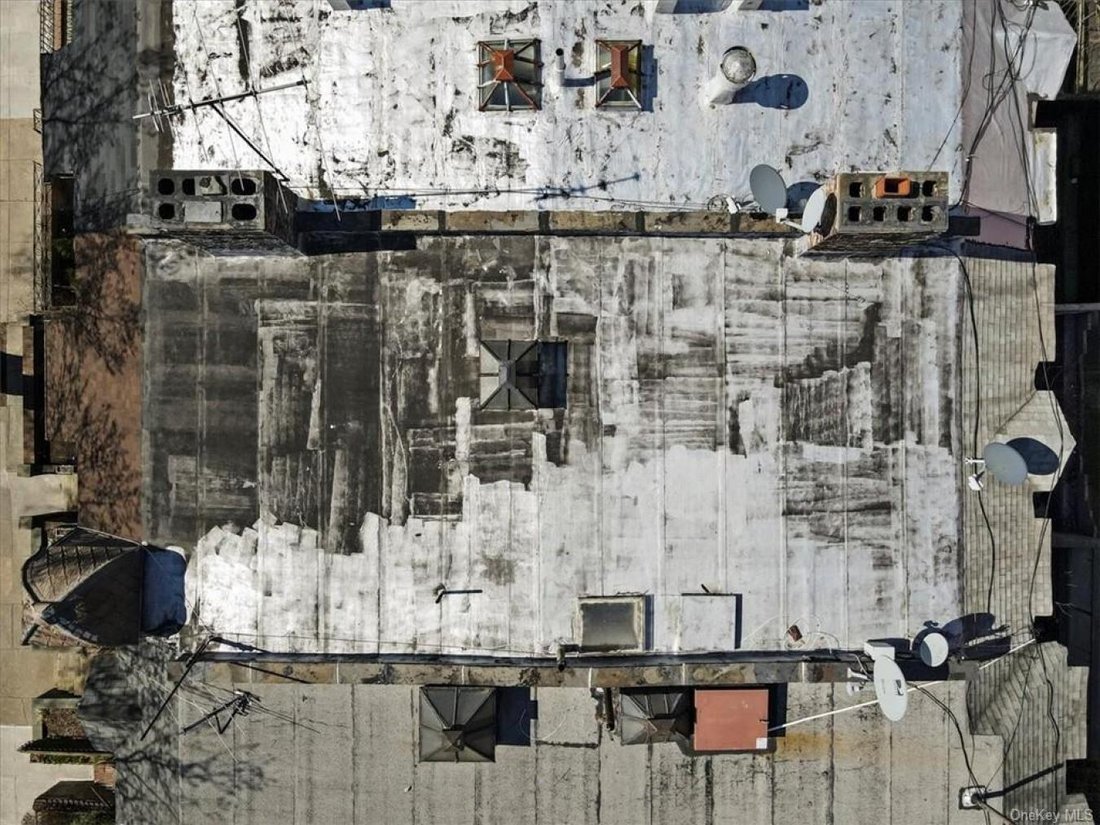 House in New York, New York, United States 4 - 13961164