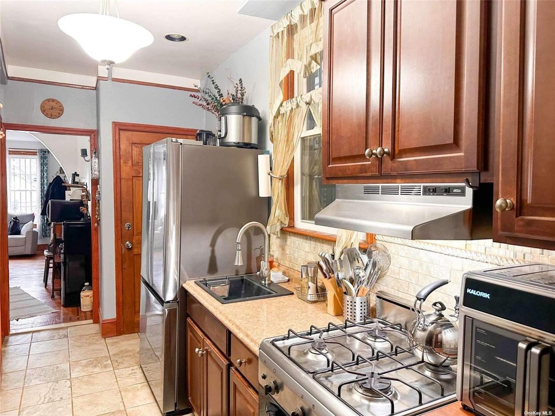 House in New York, New York, United States 5 - 13961100