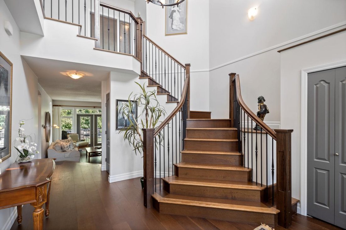 House in Burnaby, British Columbia, Canada 3 - 13960392