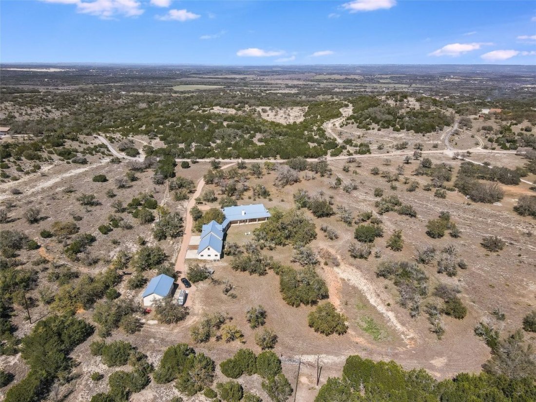 House in Spicewood, Texas, United States 5 - 13961739