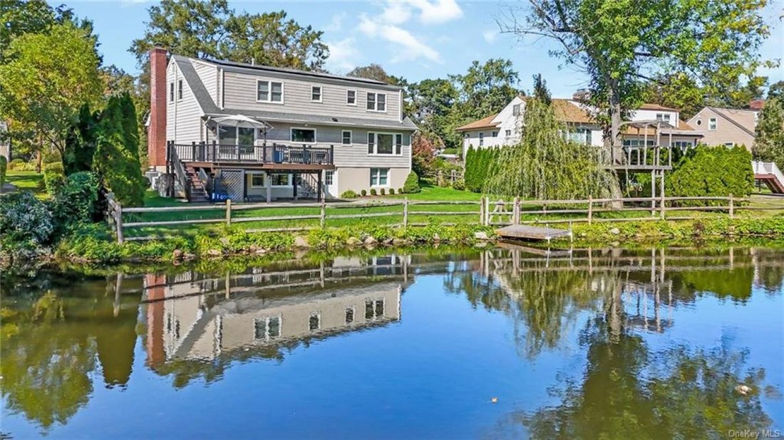 House in White Plains, New York, United States 4 - 13961419