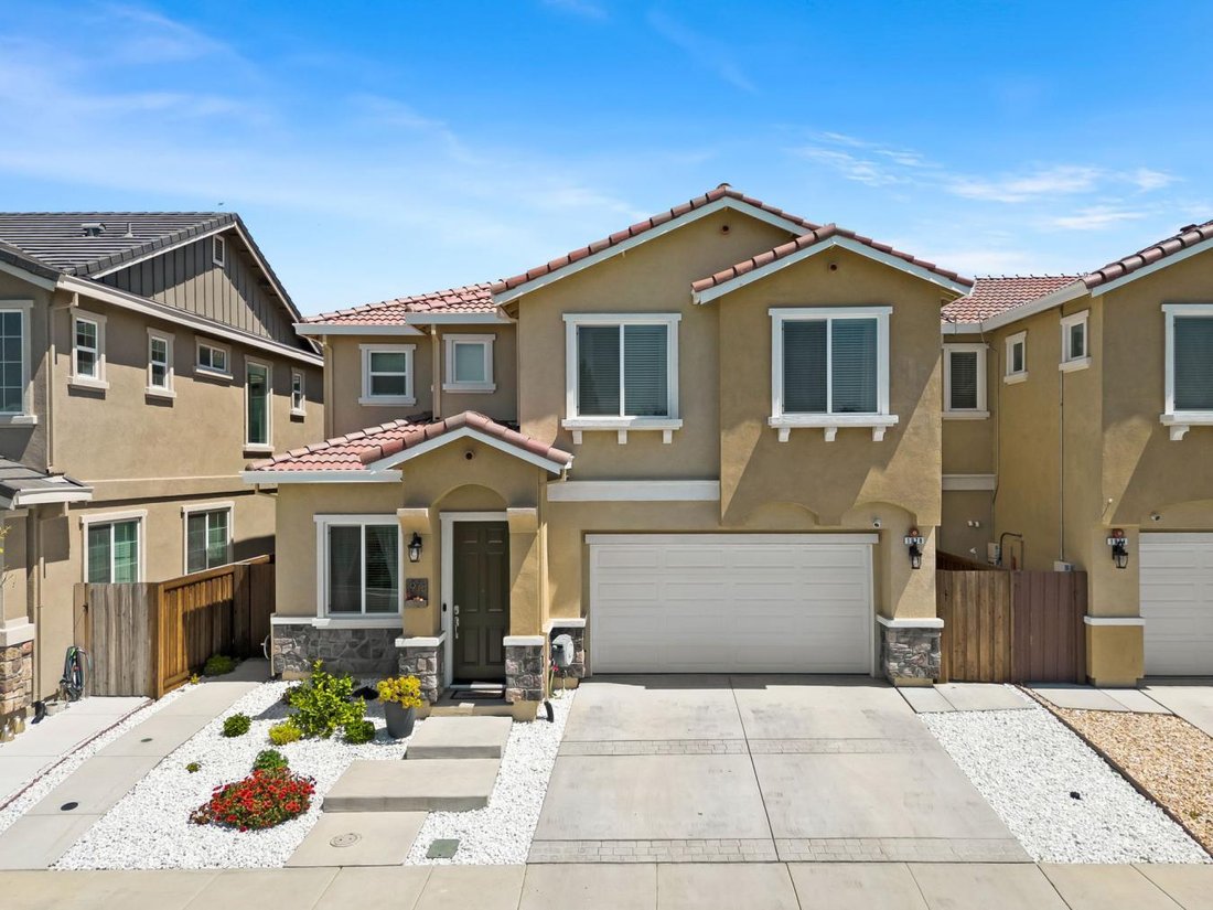 House in Suisun City, California, United States 2 - 13961754