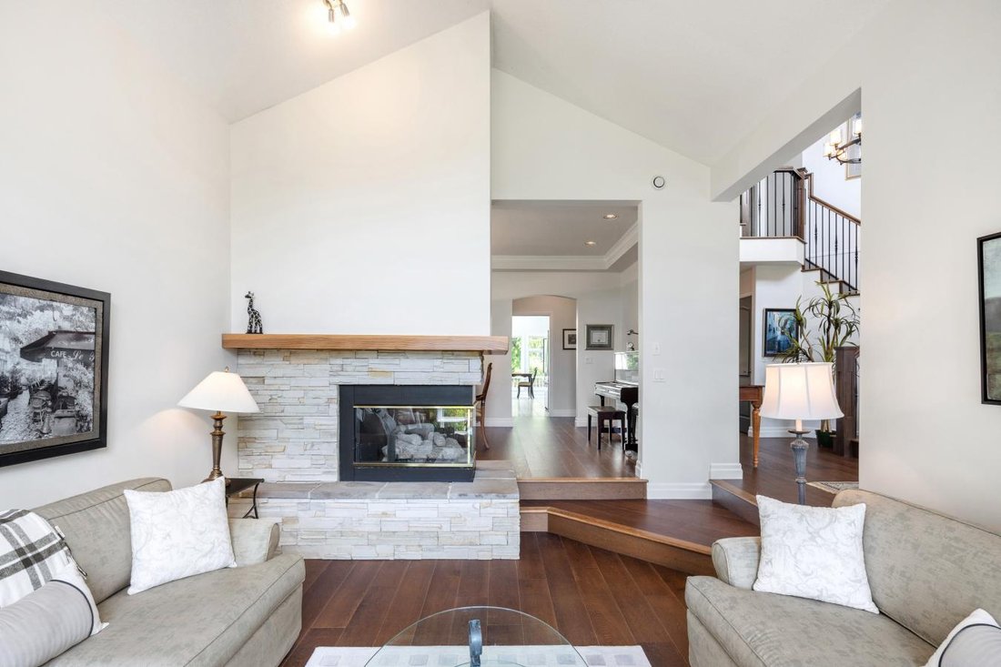 House in Burnaby, British Columbia, Canada 5 - 13960392