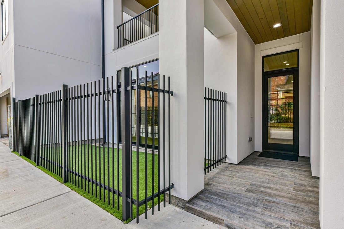 House in Houston, Texas, United States 2 - 13961315