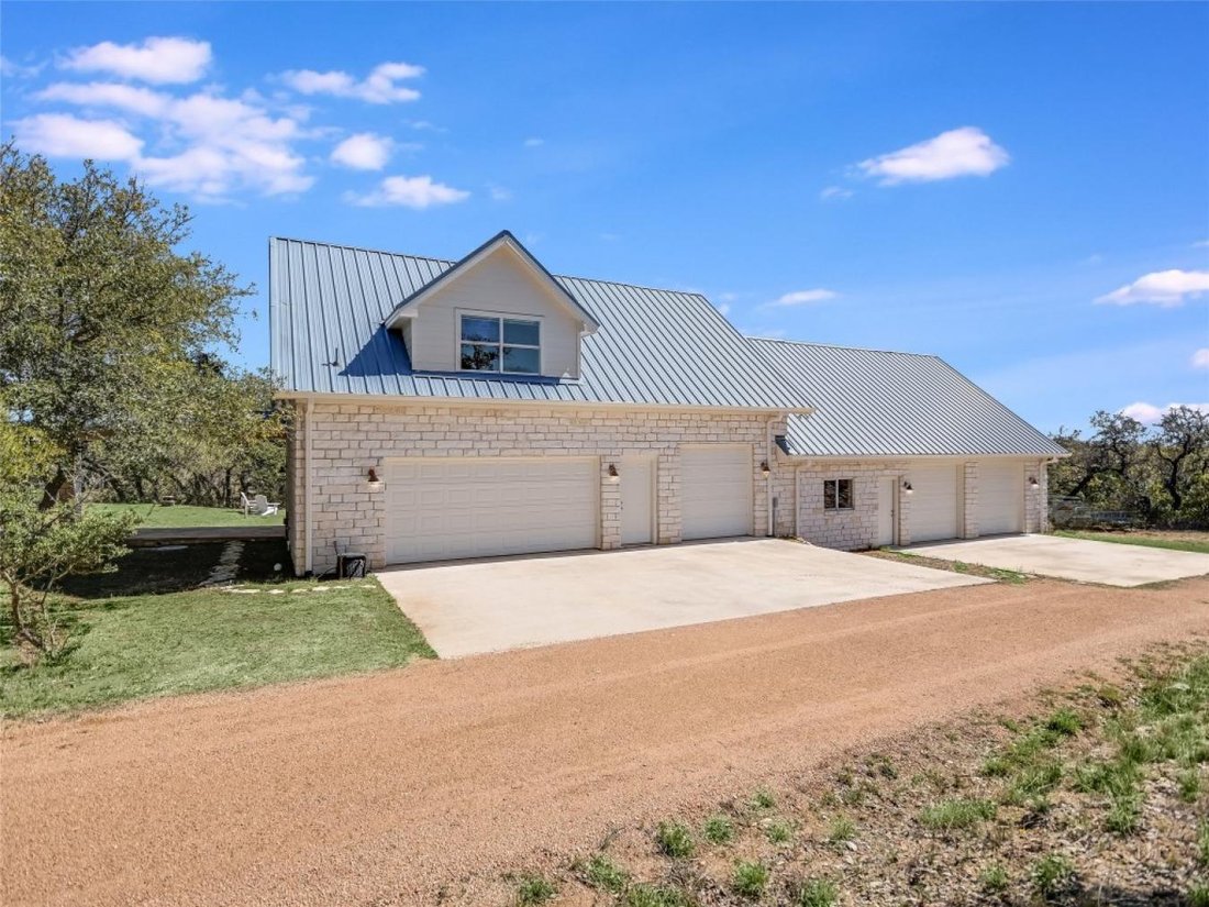 House in Spicewood, Texas, United States 3 - 13961739