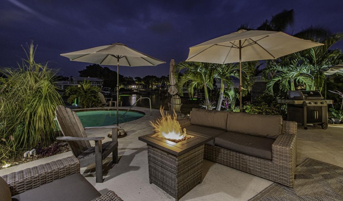 House in St. Petersburg, Florida, United States 2 - 13961740