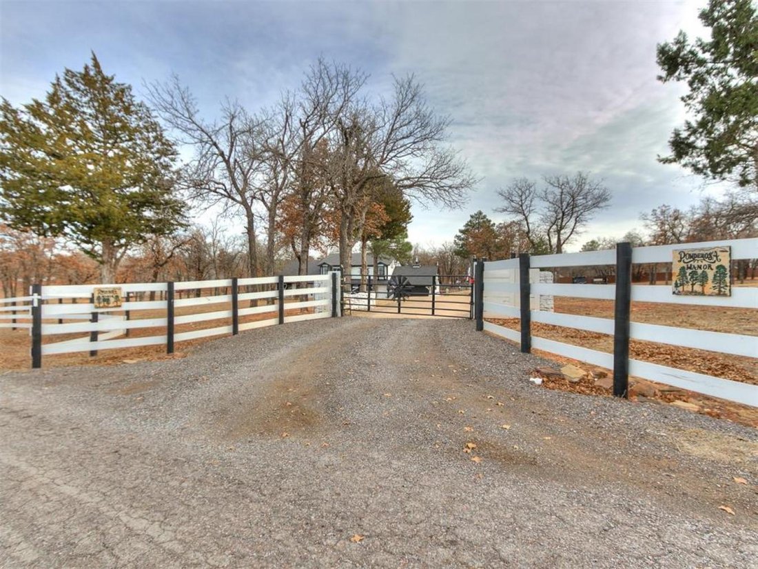 House in Blanchard, Oklahoma, United States 2 - 13960752
