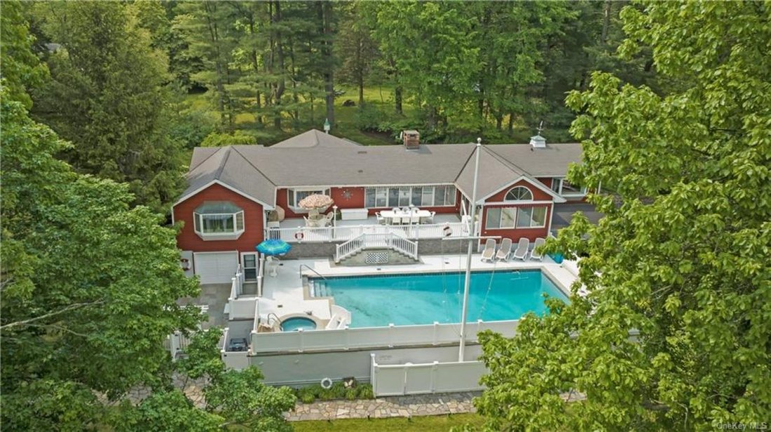 House in Pound Ridge, New York, United States 1 - 13961390