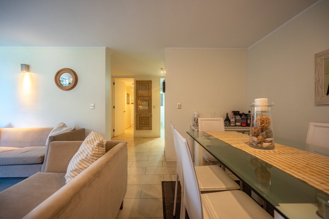 Ocean View Apartment In Downtown Maitencillo In Valparaíso, Chile For