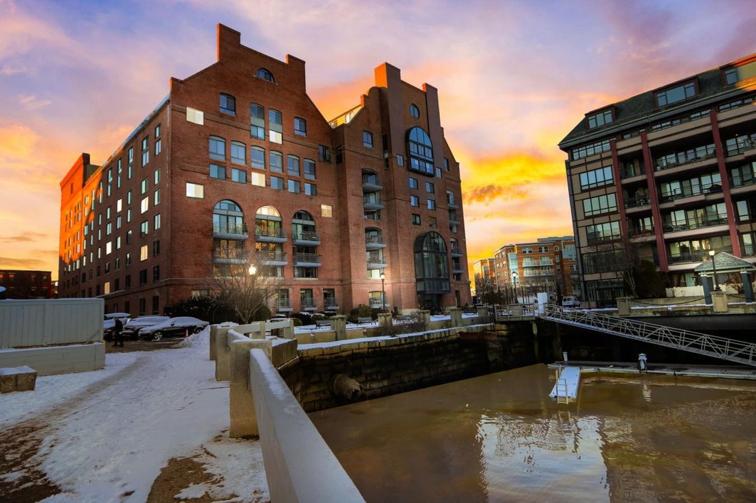 Condo in Boston, Massachusetts, United States 2 - 13960783