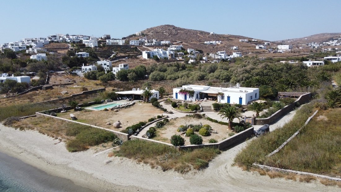 Villa in Tinos, Aegean, Greece 2 - 13970024