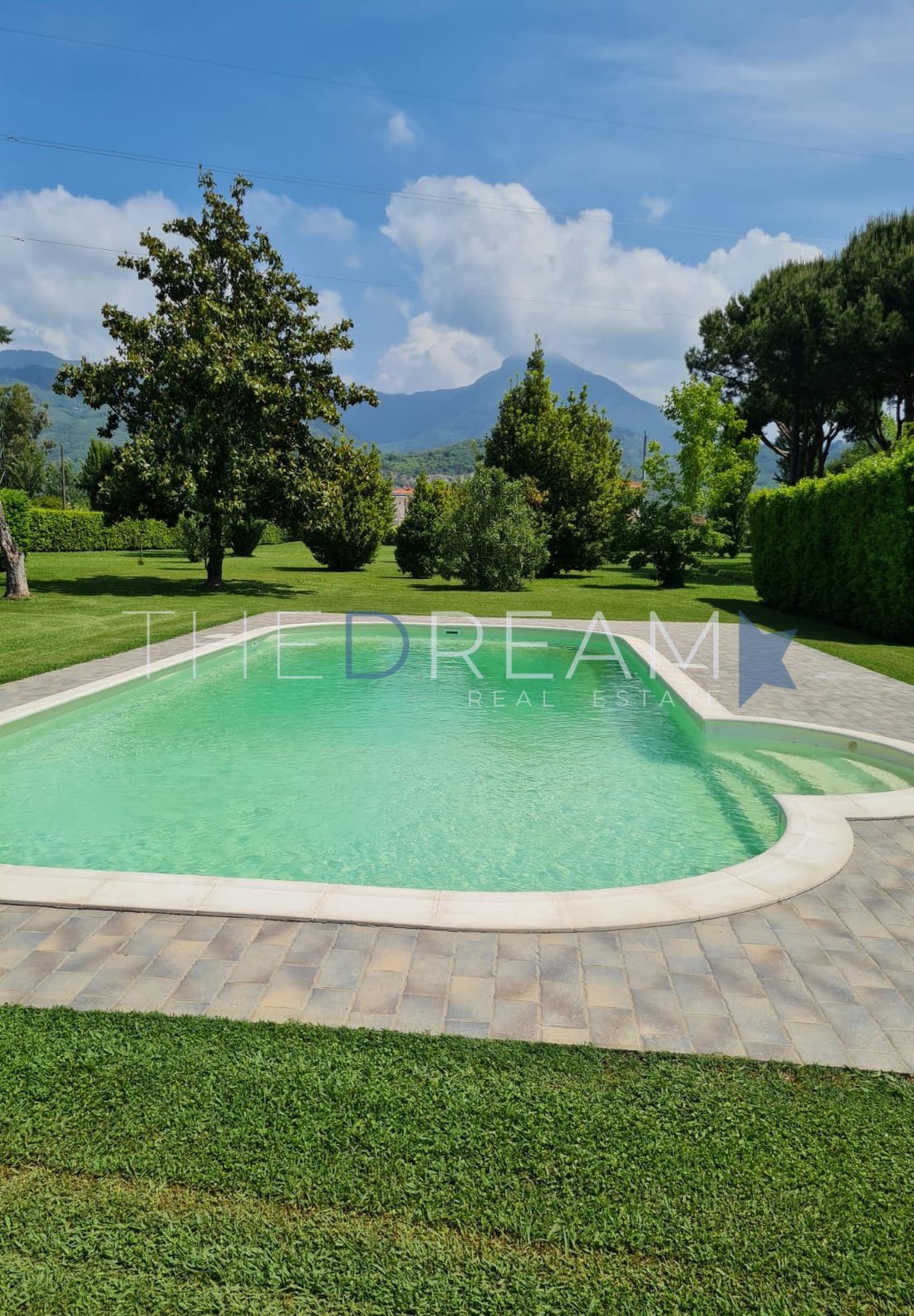 Villa in Pietrasanta, Tuscany, Italy 4 - 13969941