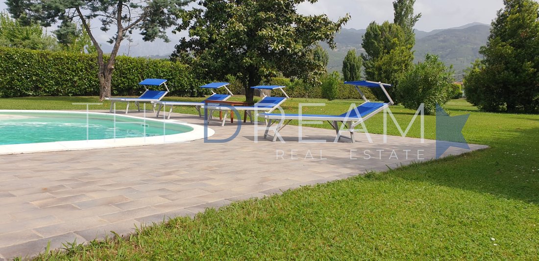 Villa in Pietrasanta, Tuscany, Italy 5 - 13969941