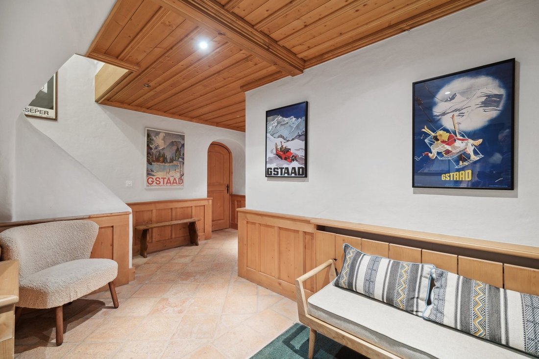 Magnificent Chalet With 3 Independent In Rougemont, Vaud, Switzerland