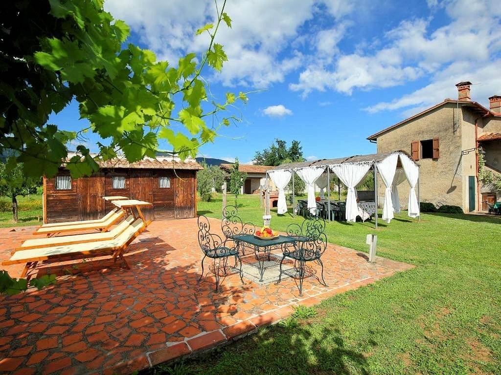 Country House in Terranuova Bracciolini, Tuscany, Italy 4 - 13962236