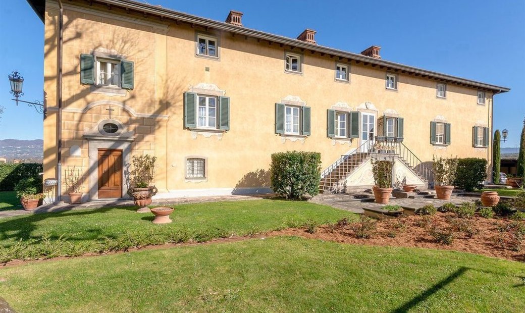 Villa Lucca In Lucca, Tuscany, Italy For Sale (13967178)