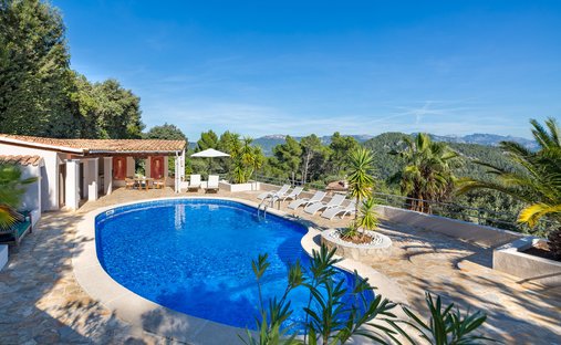 Villa in Esporles, Balearic Islands, Spain 1